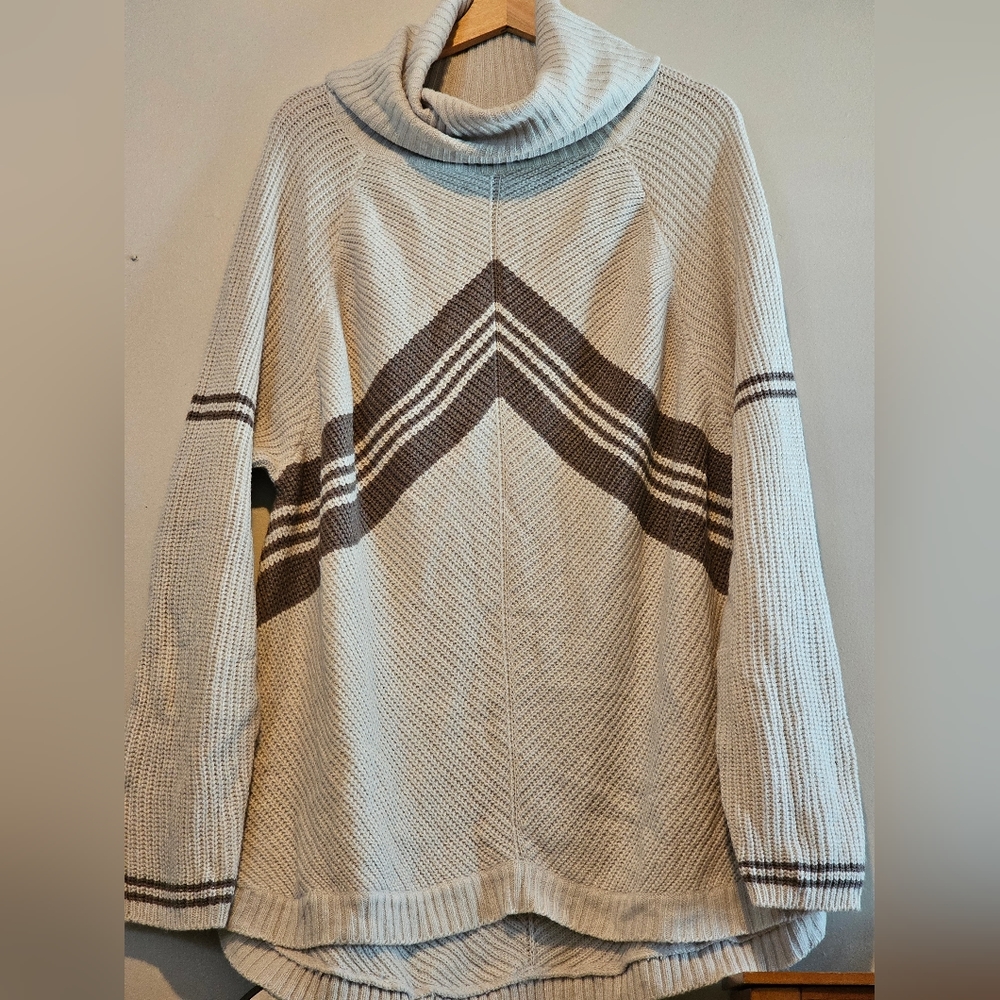 CW Classic Plus Size Sweater